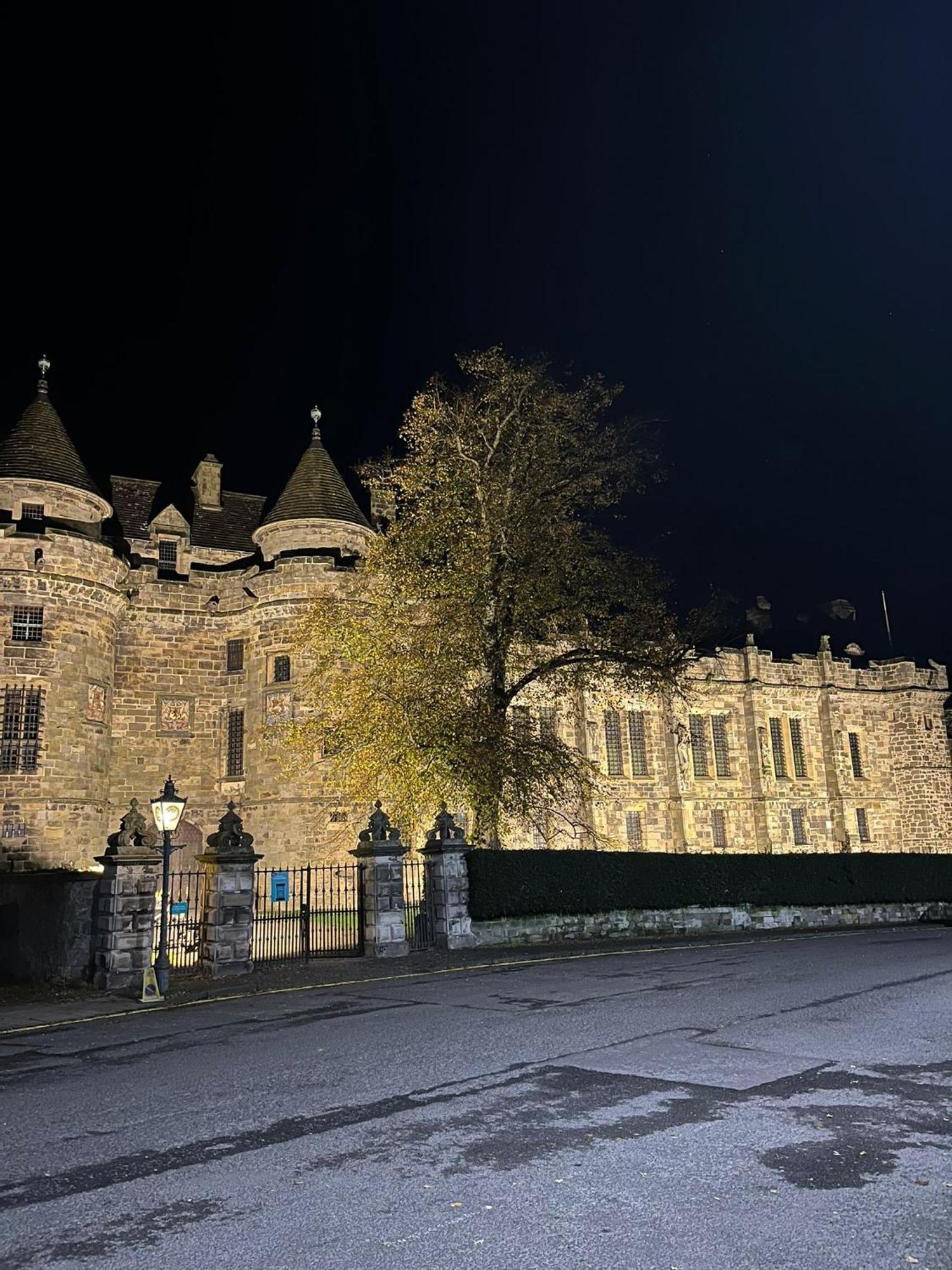 The Ruin Luxury B&B Falkland Bagian luar foto