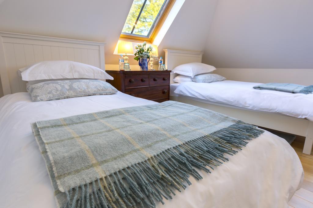 The Ruin Luxury B&B Falkland Bagian luar foto