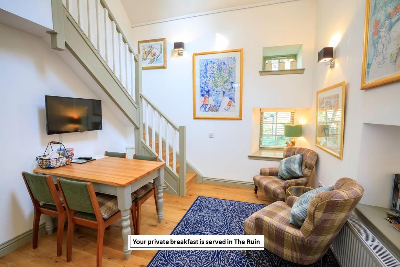 The Ruin Luxury B&B Falkland Bagian luar foto